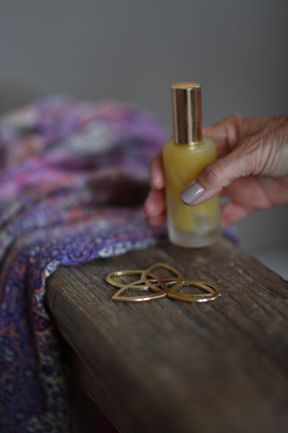 GOLDEN COPPER GUA SHA