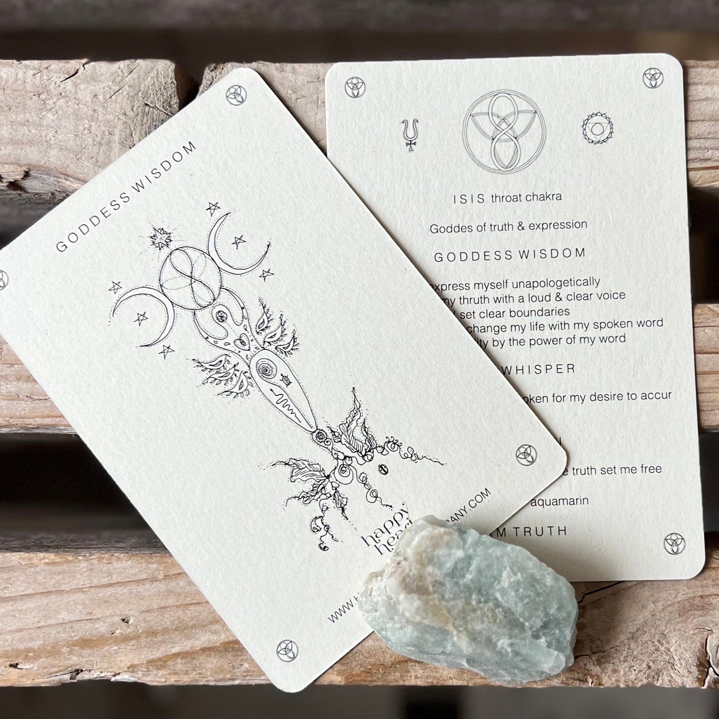 PURIFYING  GODDESS BODY SMOOTHIE feels like a silky soft duvet that can create the ultimate wellness experience for your body and mind. It is so rich in antioxidants and vitamins that your skin will be left nourished, firm, soft, shiny, and revived.